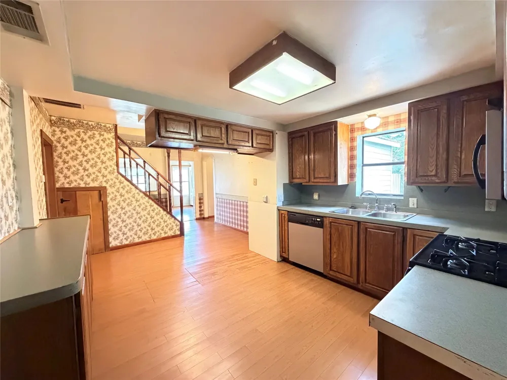 403 Reagan Street Hamilton, TX 76531