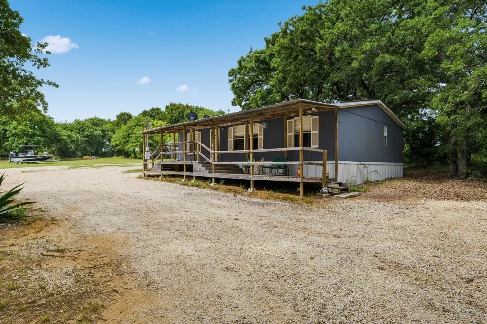 154 HCR 1217 Blum, TX 76627