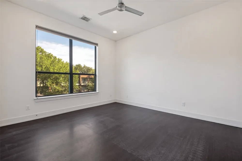 3336 Anchor Court Dallas, TX 75219