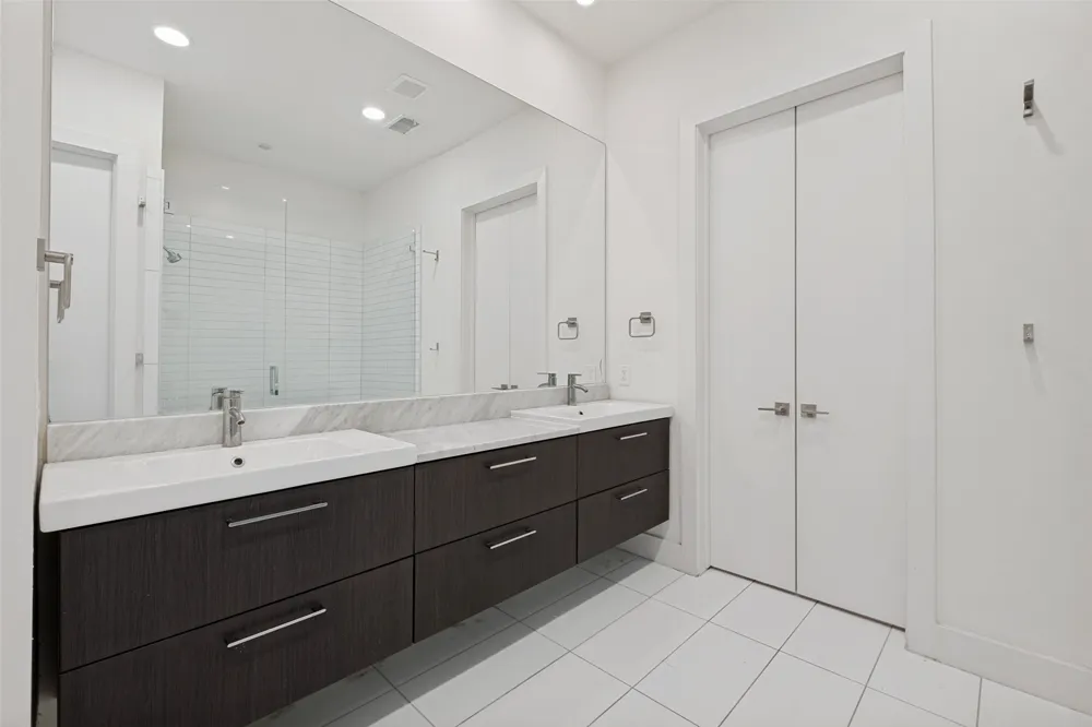 3336 Anchor Court Dallas, TX 75219