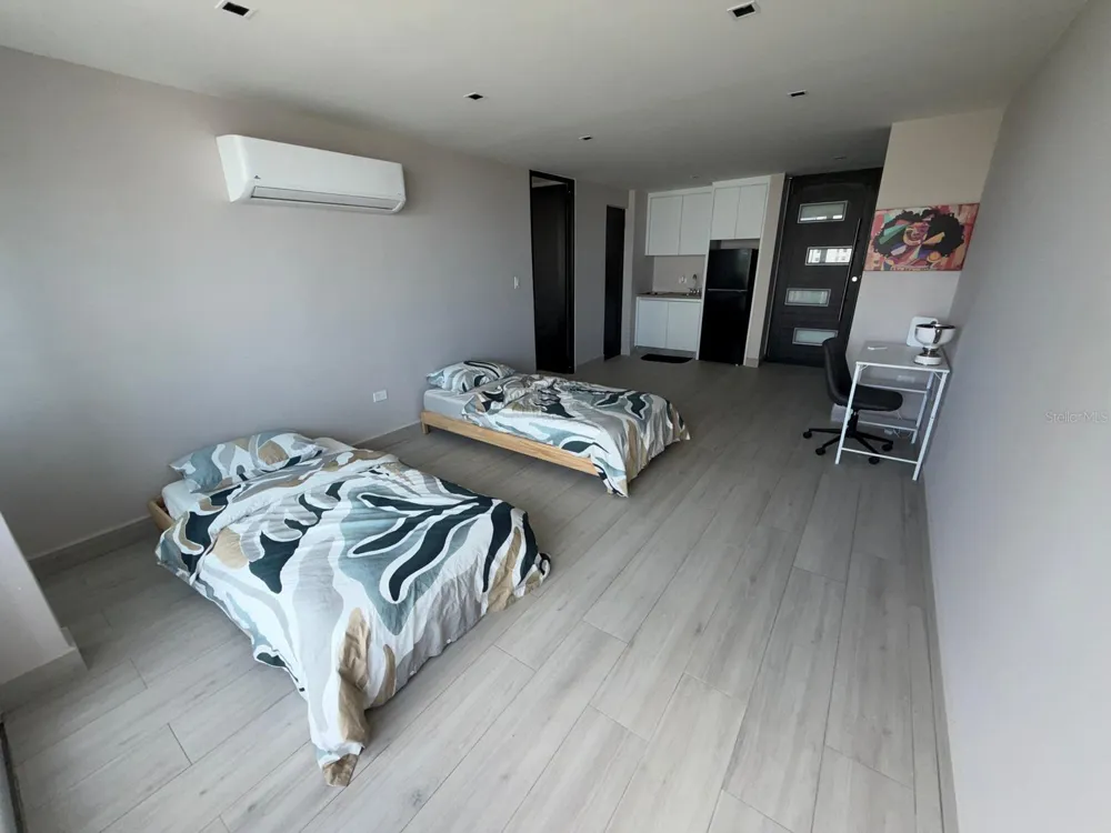 37 ISLA VERDE AVENUE #4C Carolina, PR 00979