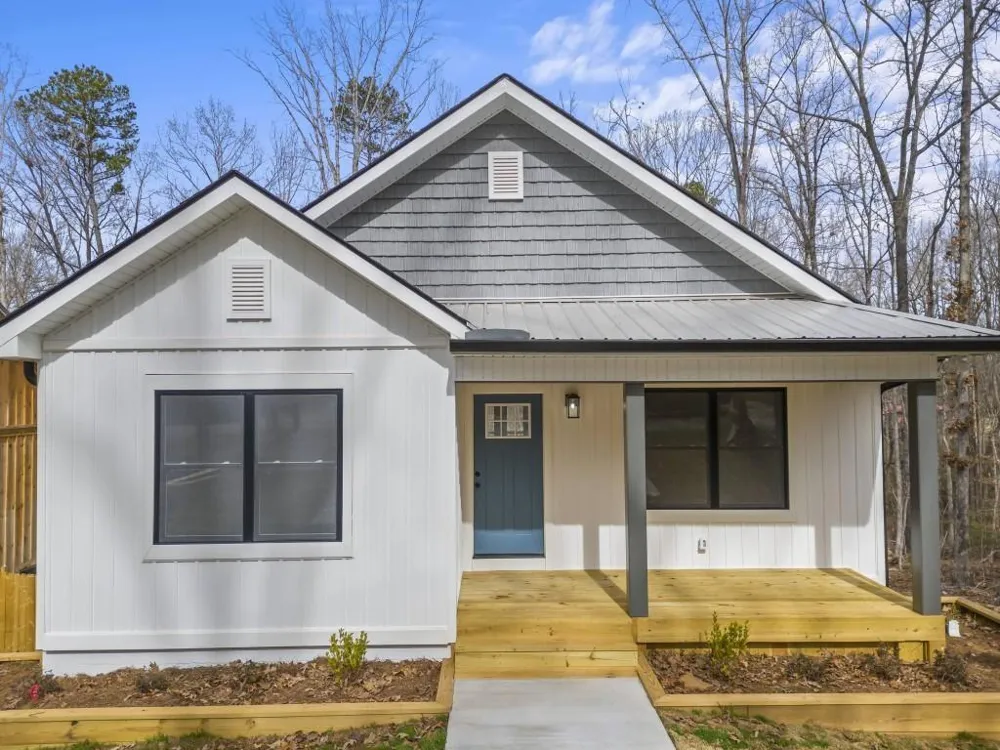 234 Lake View Drive Lavonia, GA 30553