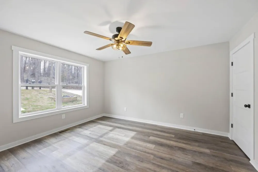 234 Lake View Drive Lavonia, GA 30553