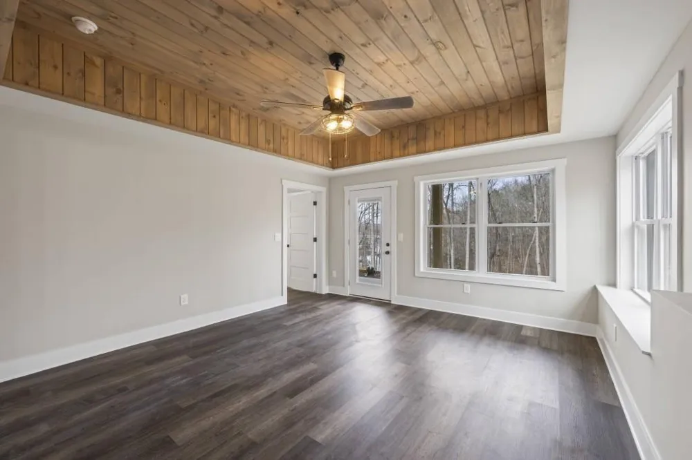 234 Lake View Drive Lavonia, GA 30553