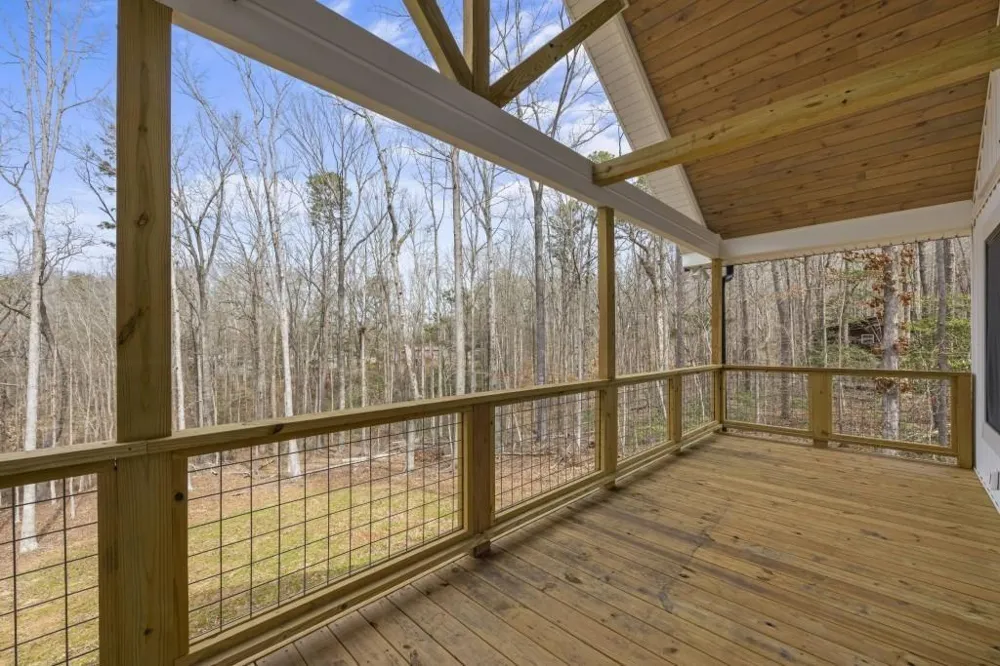 234 Lake View Drive Lavonia, GA 30553