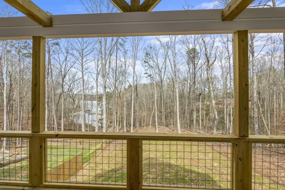 234 Lake View Drive Lavonia, GA 30553