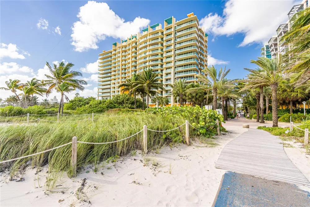 1455 Ocean Dr #1106 Miami Beach, FL 33139