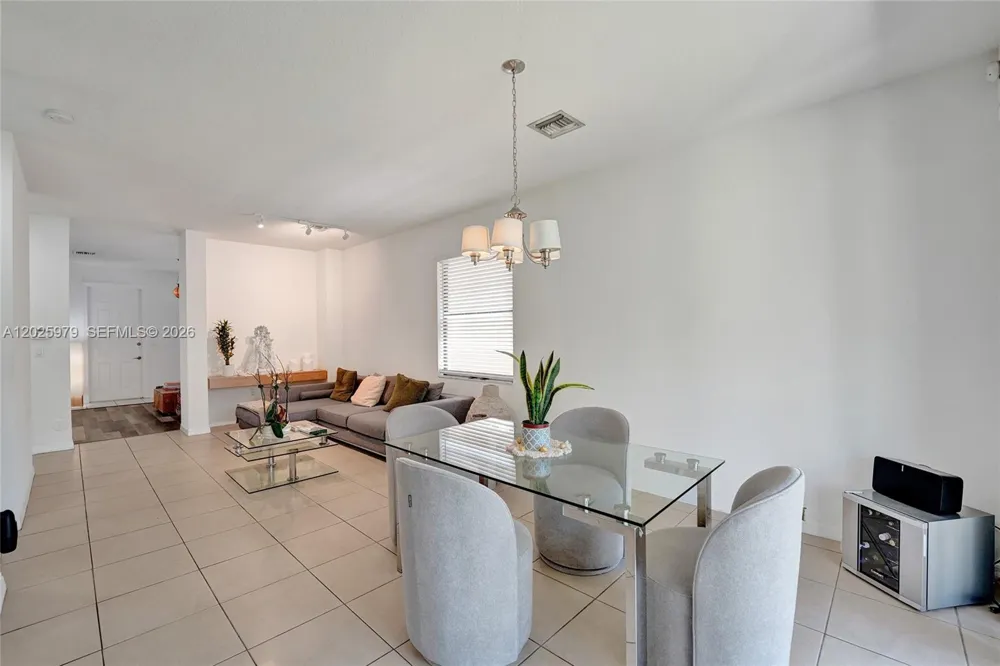 650 NE 191st Ter Miami, FL 33179
