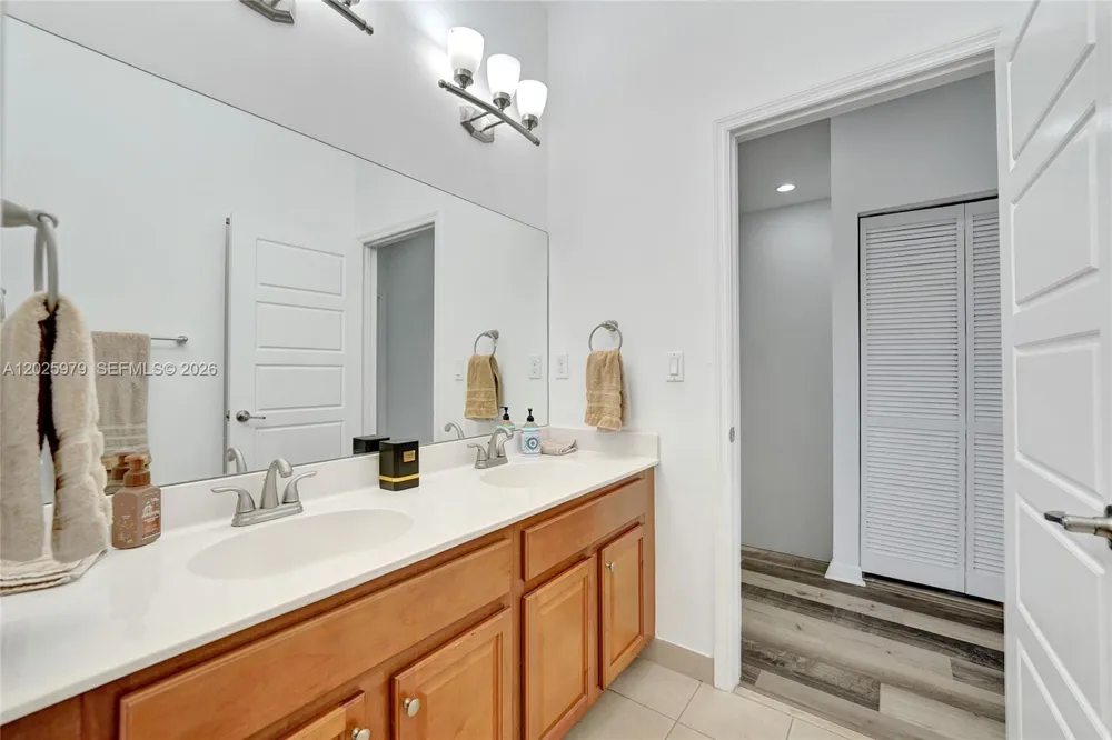 650 NE 191st Ter Miami, FL 33179