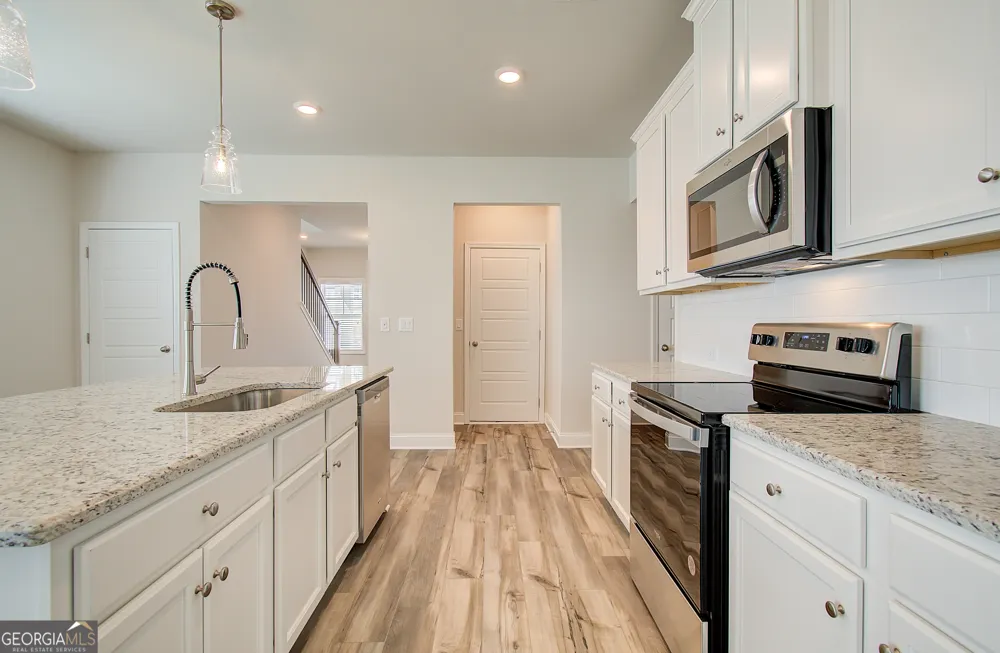 21 Butternut WAY Auburn, GA 30011