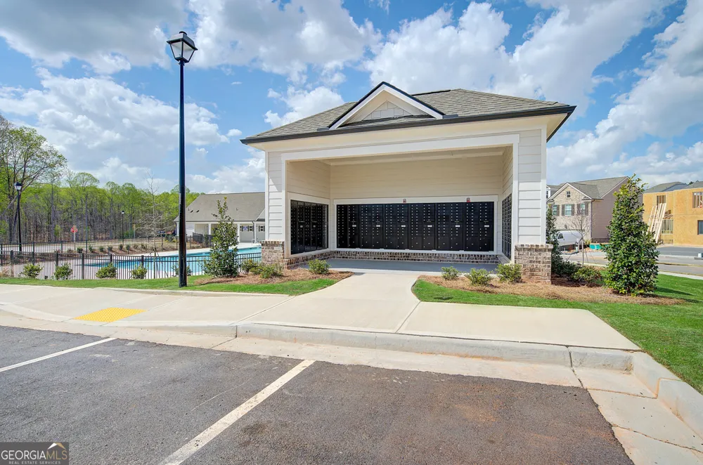 21 Butternut WAY Auburn, GA 30011