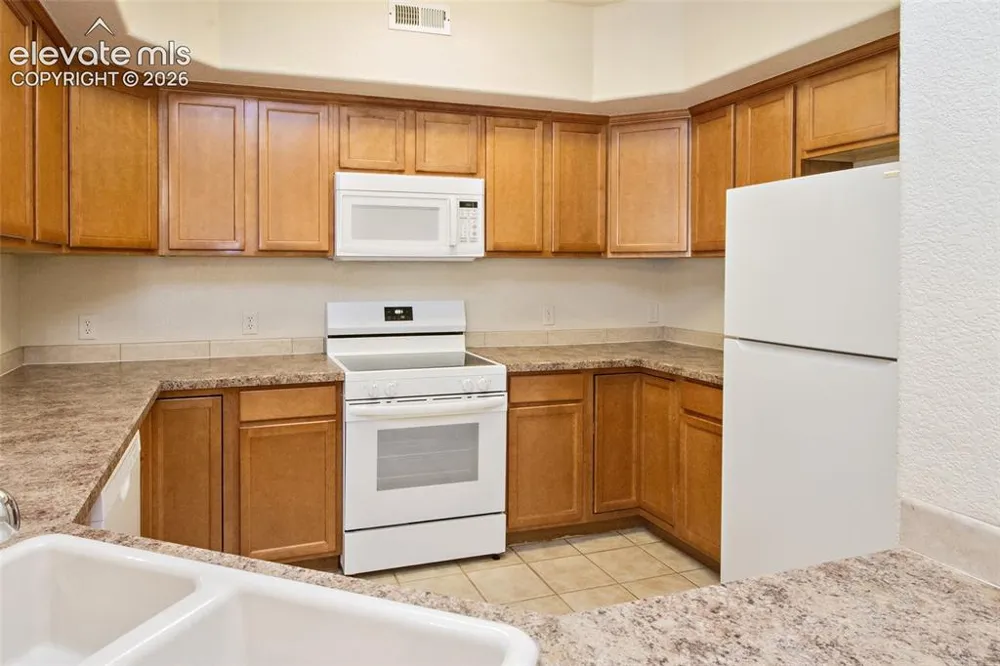 1935 Montura View #104 Colorado Springs, CO 80919