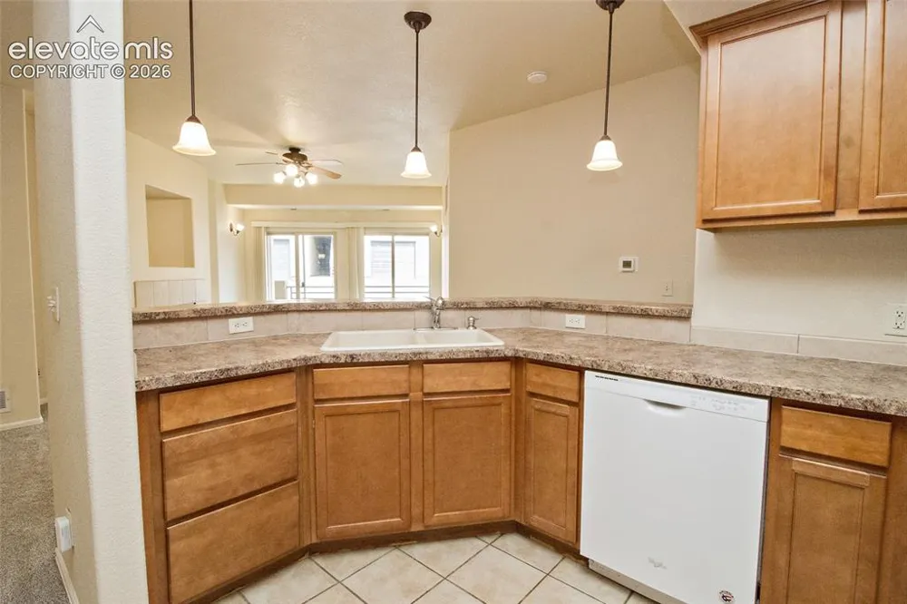 1935 Montura View #104 Colorado Springs, CO 80919