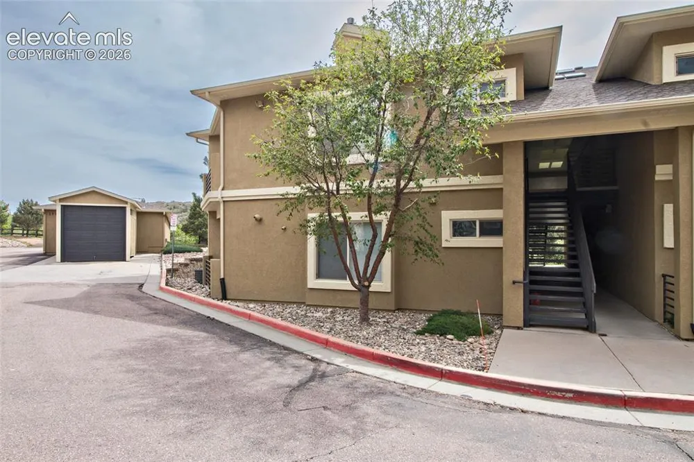 1935 Montura View #104 Colorado Springs, CO 80919