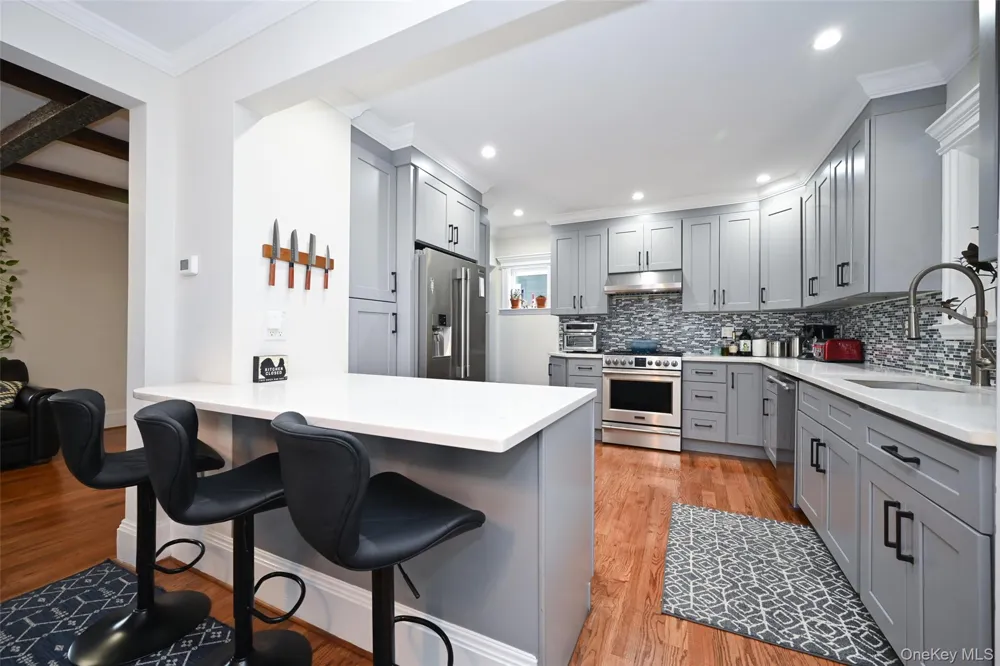 219-07 101st Avenue Queens Village, NY 11429