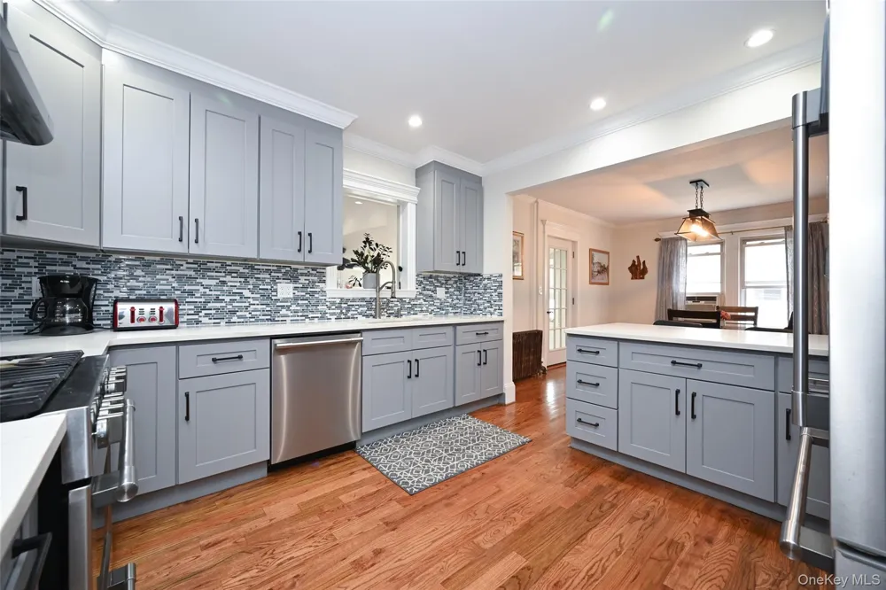 219-07 101st Avenue Queens Village, NY 11429