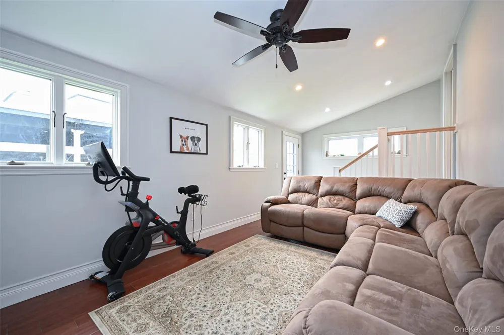 219-07 101st Avenue Queens Village, NY 11429