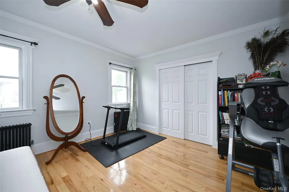 219-07 101st Avenue Queens Village, NY 11429