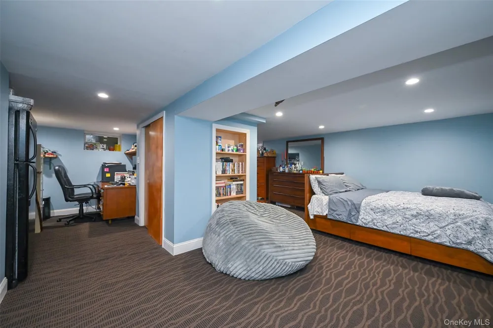 219-07 101st Avenue Queens Village, NY 11429