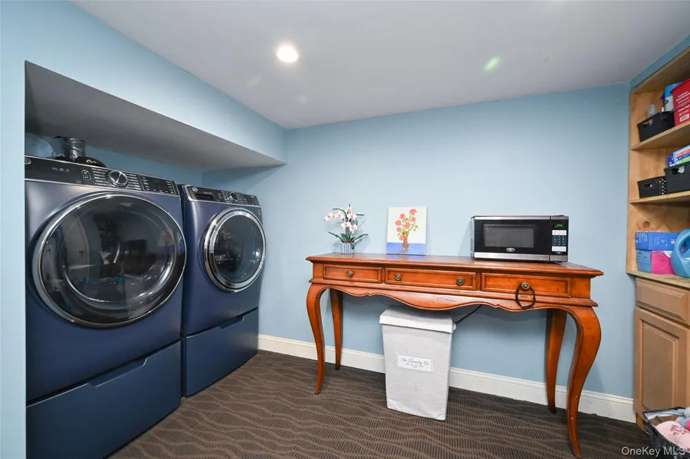219-07 101st Avenue Queens Village, NY 11429