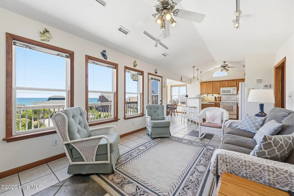 1821 S Shore Drive Surf City, NC 28445