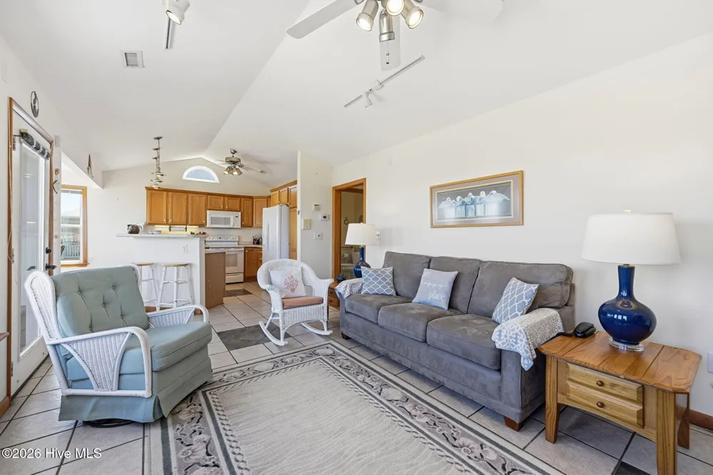 1821 S Shore Drive Surf City, NC 28445