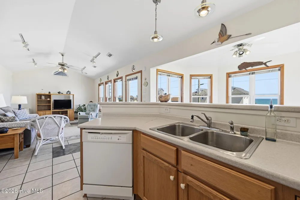 1821 S Shore Drive Surf City, NC 28445
