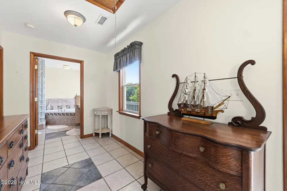 1821 S Shore Drive Surf City, NC 28445