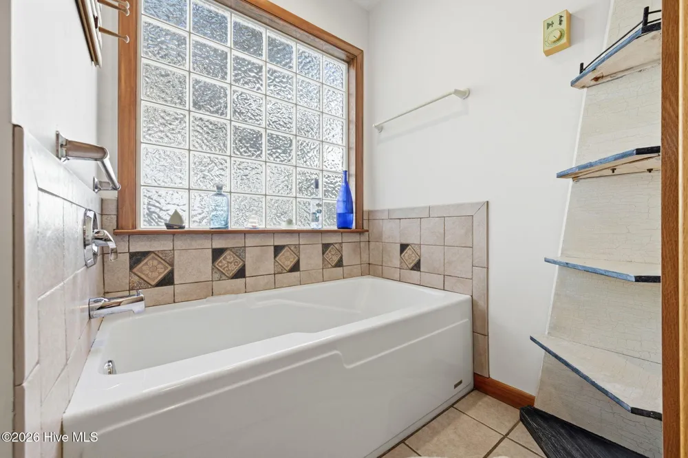 1821 S Shore Drive Surf City, NC 28445