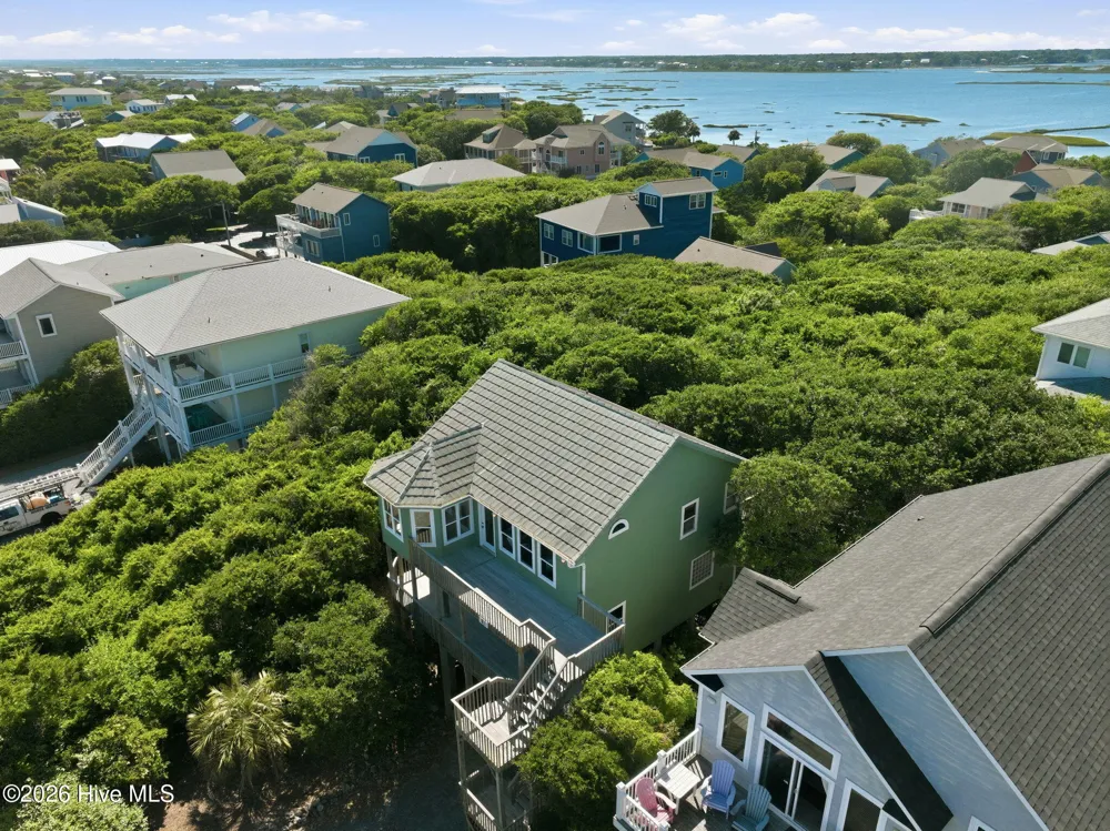 1821 S Shore Drive Surf City, NC 28445
