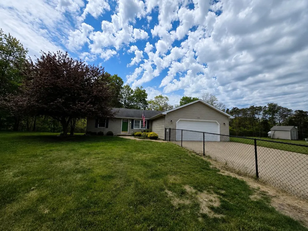 1125 Kristie Lane Ludington, MI 49431