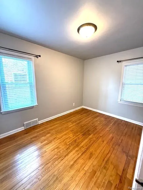 414 Moross Road Grosse Pointe Farms City, MI 48236