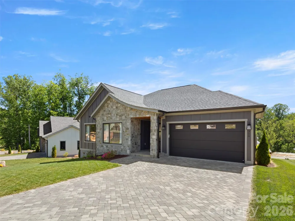 308 Avery Trail Drive Arden, NC 28704
