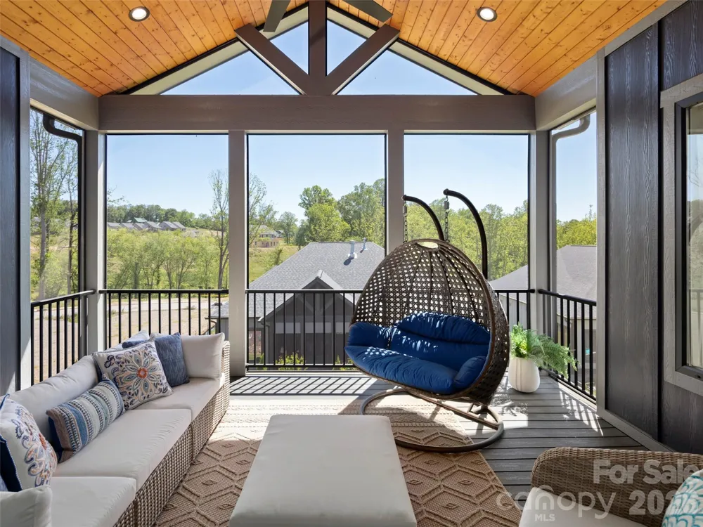 308 Avery Trail Drive Arden, NC 28704