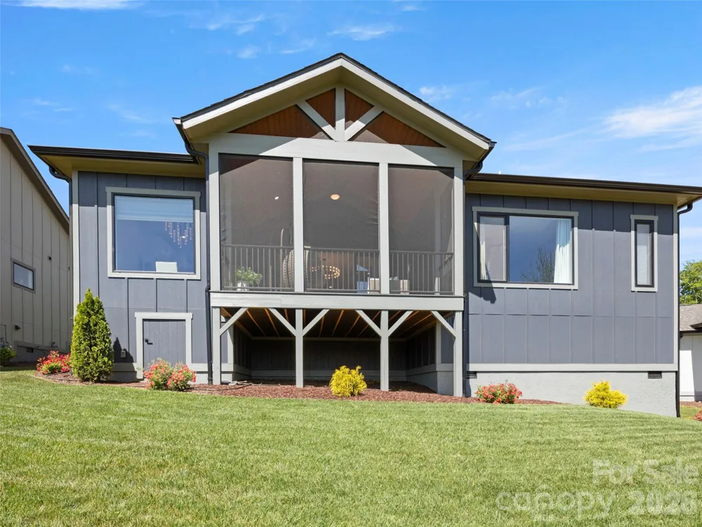 308 Avery Trail Drive Arden, NC 28704