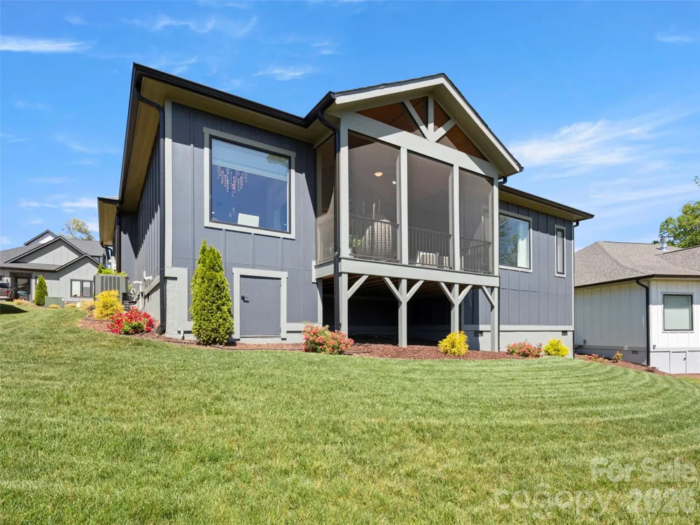 308 Avery Trail Drive Arden, NC 28704
