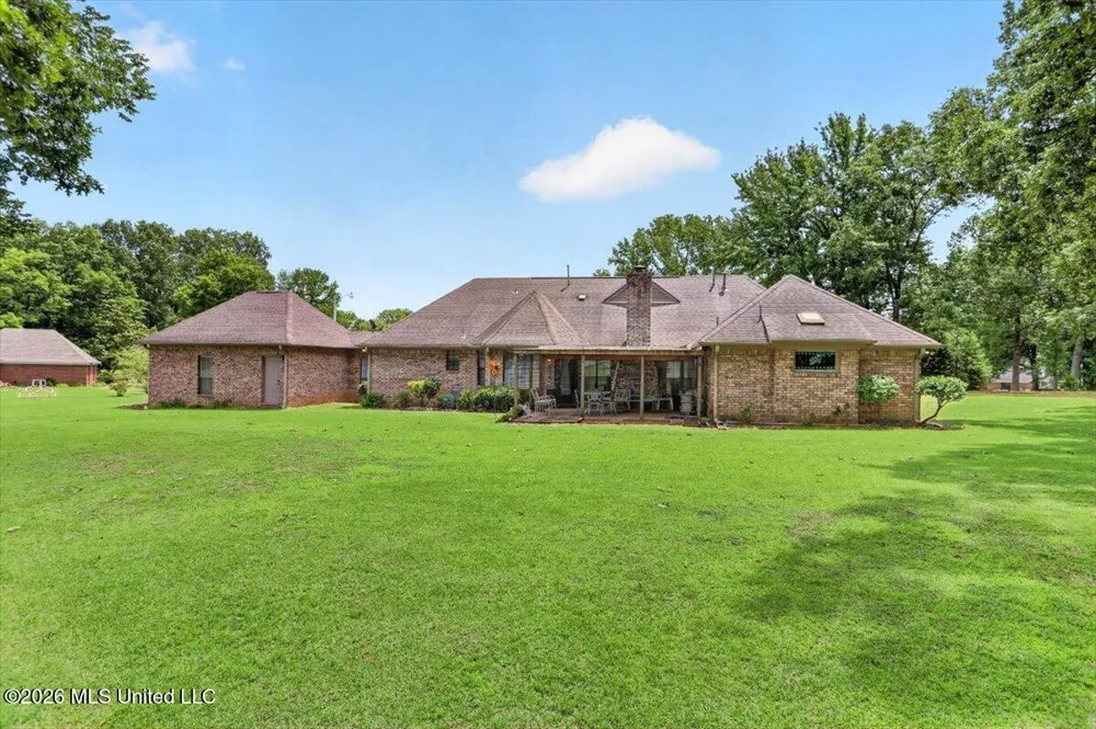 4655 Wealthy Cove Horn Lake, MS 38637