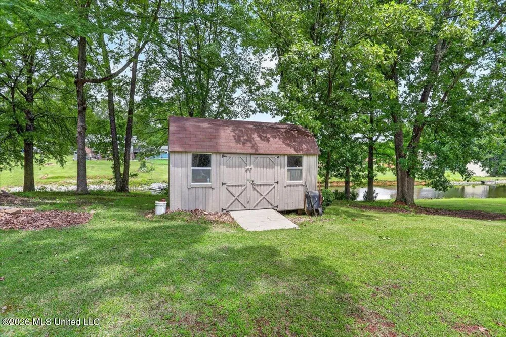 4655 Wealthy Cove Horn Lake, MS 38637