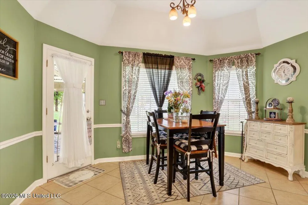 4655 Wealthy Cove Horn Lake, MS 38637