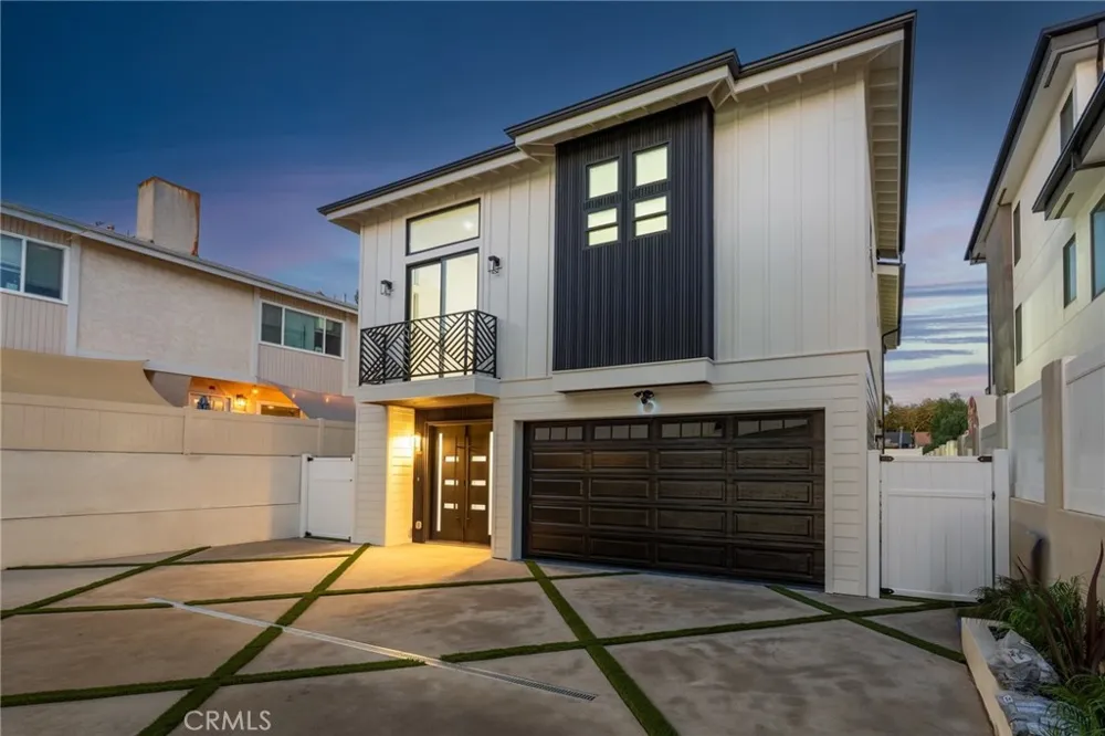 110 S Irena Avenue #B Redondo Beach, CA 90277