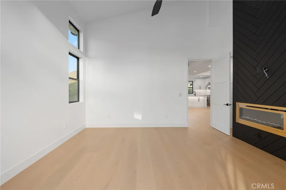 110 S Irena Avenue #B Redondo Beach, CA 90277