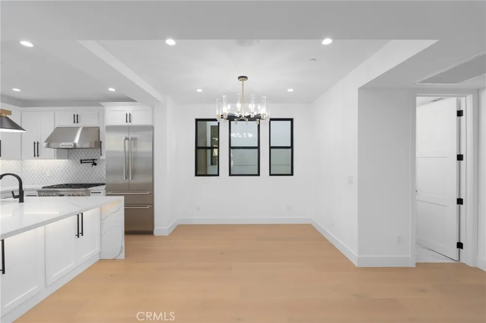 110 S Irena Avenue #B Redondo Beach, CA 90277