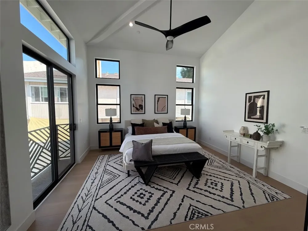 110 S Irena Avenue #B Redondo Beach, CA 90277