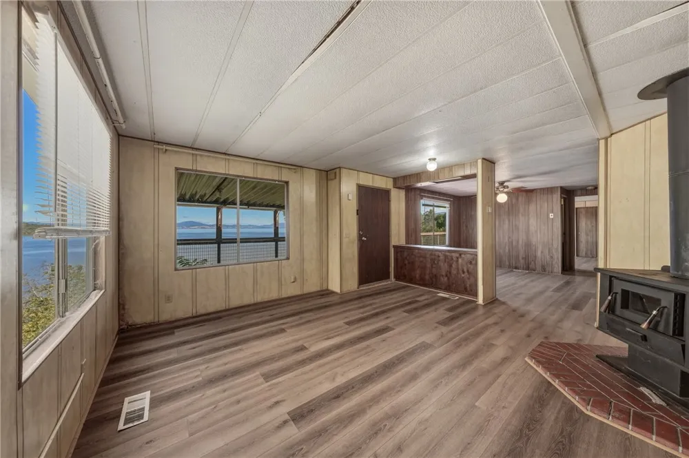 6956 Glebe Drive Kelseyville, CA 95451