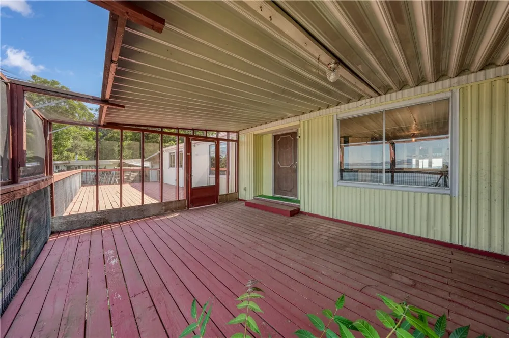 6956 Glebe Drive Kelseyville, CA 95451