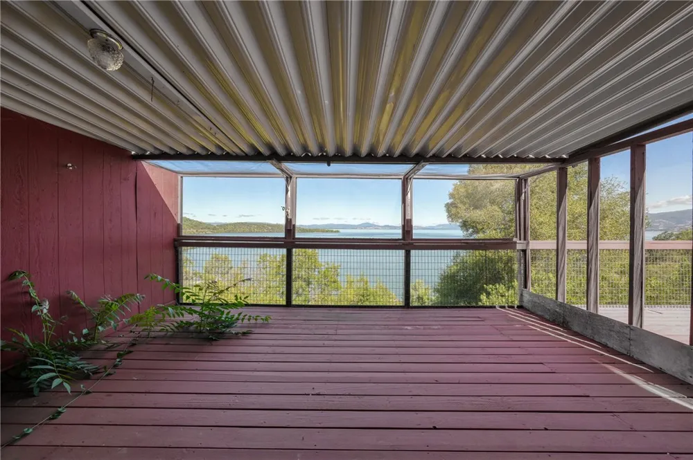 6956 Glebe Drive Kelseyville, CA 95451