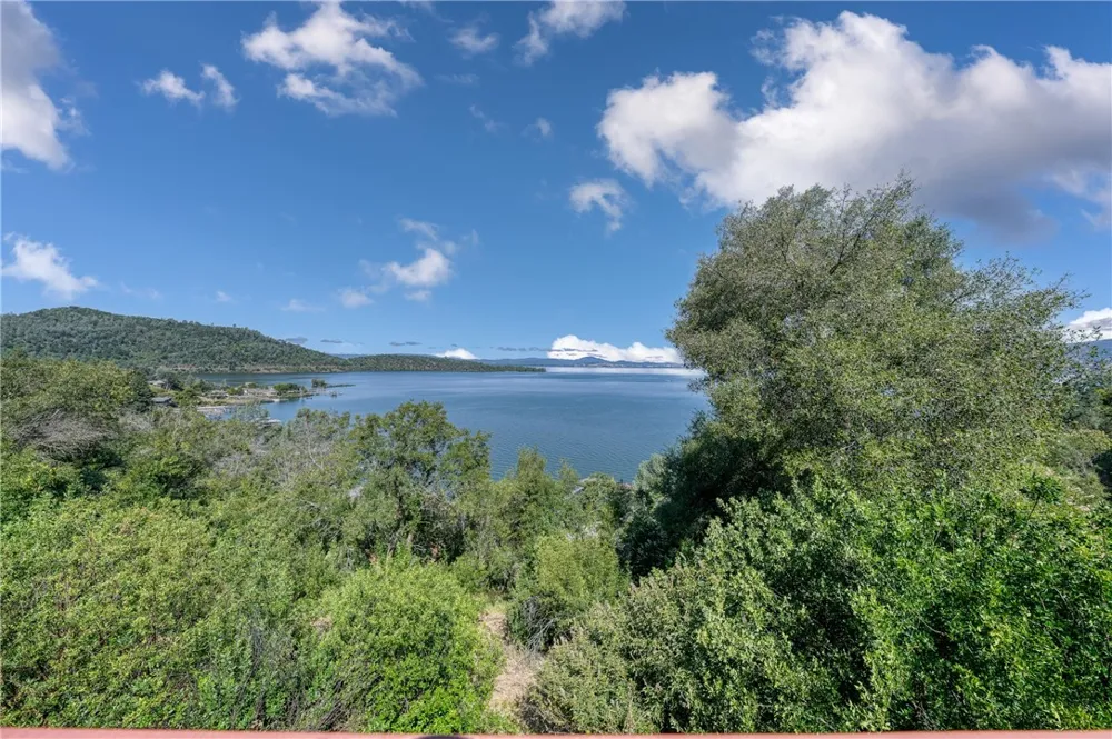 6956 Glebe Drive Kelseyville, CA 95451