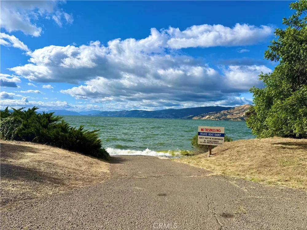 6956 Glebe Drive Kelseyville, CA 95451