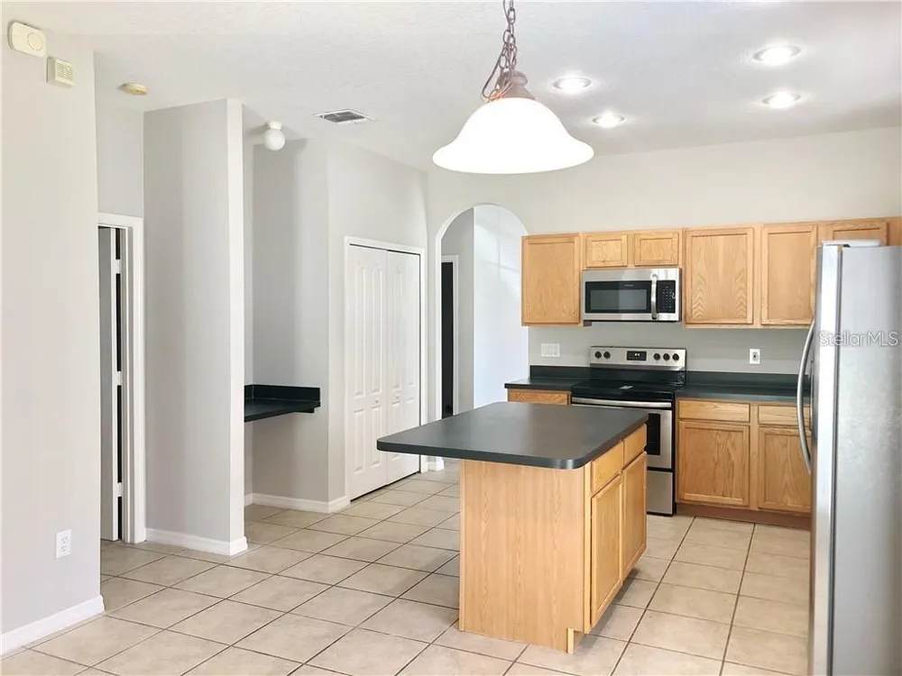 112 BELGIAN WAY Sanford, FL 32773