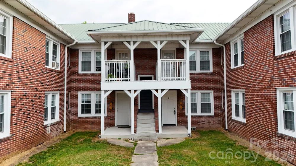 1007 S Main Street Mount Airy, NC 27030